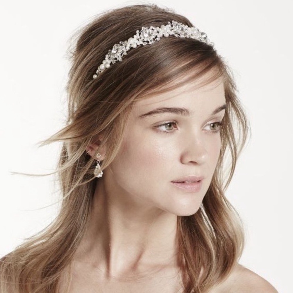 Elegant Silver Pearl Headband